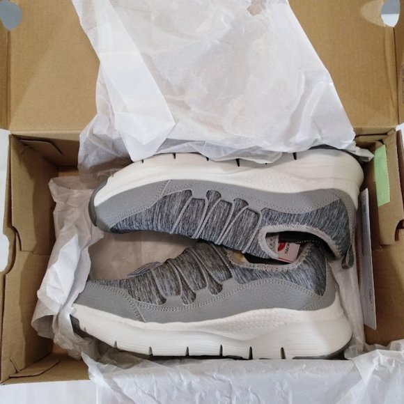 Skechers Air Cooled Arch Fit Rainbow View Gray NWT Women's Size 6.5W US - Picture 4 of 11